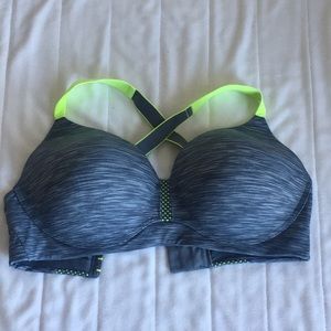 Maidenform Sports Bra